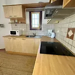 Divers House 애그라리
