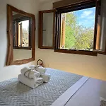 Divers House * Αγράρι