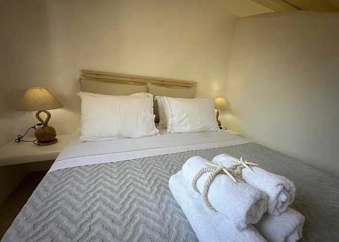 Divers House * Agrari (Mykonos)