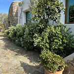 Divers House *